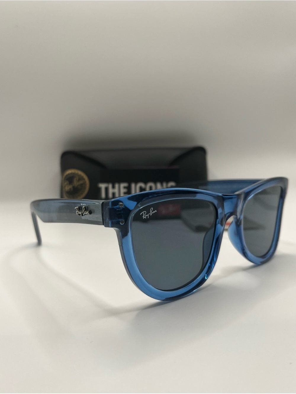 Ray-Ban Wayfarer Reverse R0502S Sunglasses - Picture 4 of 7